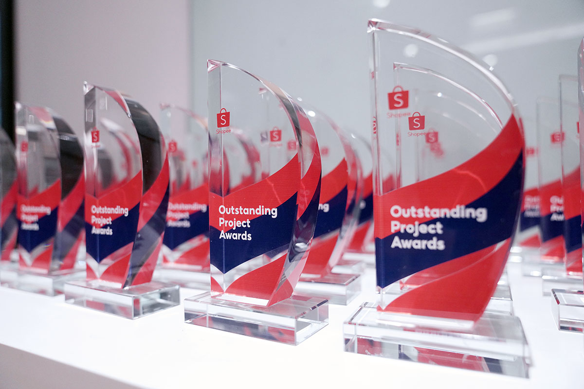 Outstanding Project Awards ceremony at Shopee